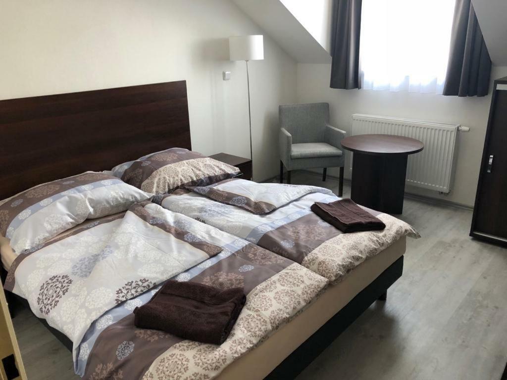 Trebon Apartman 2+Kk Екстериор снимка
